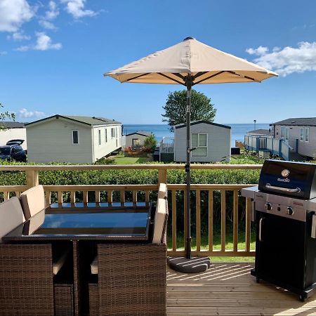 Lydstep Beach BayView 2021 3-Bedroom Holiday Home. Tenby Exterior foto
