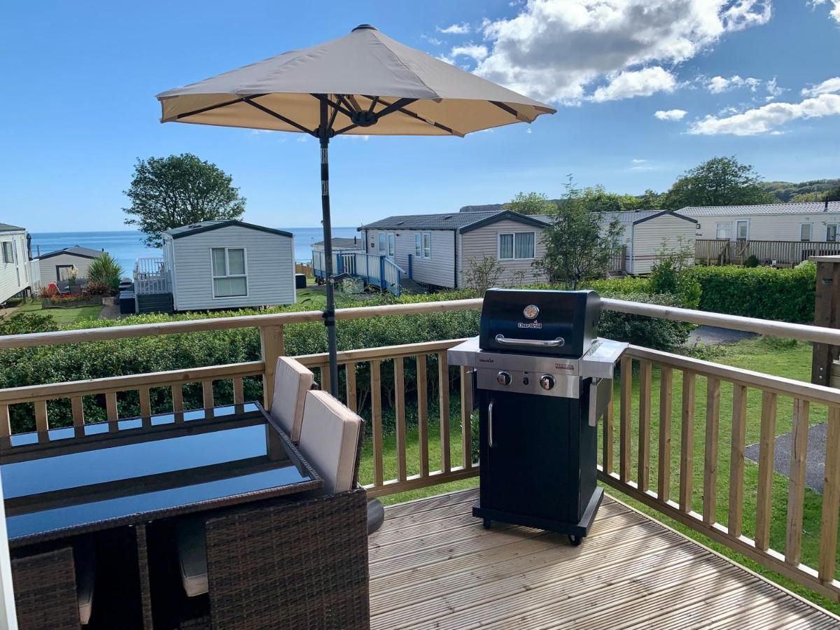 Lydstep Beach BayView 2021 3-Bedroom Holiday Home. Tenby Exterior foto
